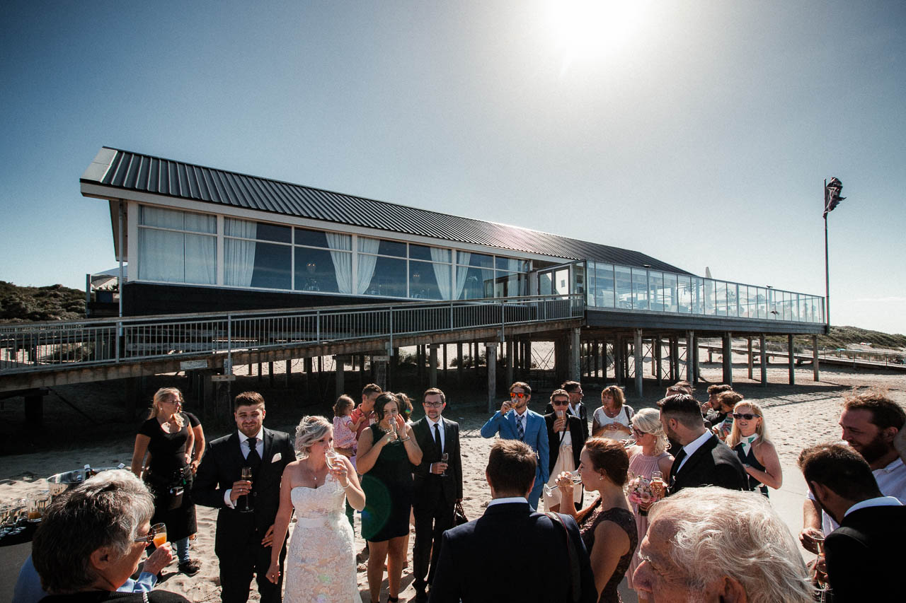 Hochzeitsfotograf Renesse, Holland: Lisa & Michael heiraten mit einer freien Trauung am Strand 44