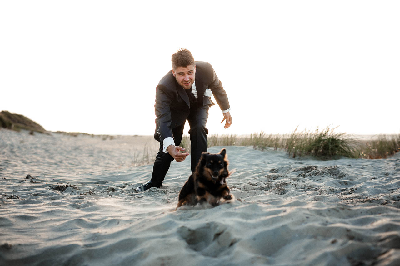 Hochzeitsfotograf Renesse, Holland: Lisa & Michael heiraten mit einer freien Trauung am Strand 55