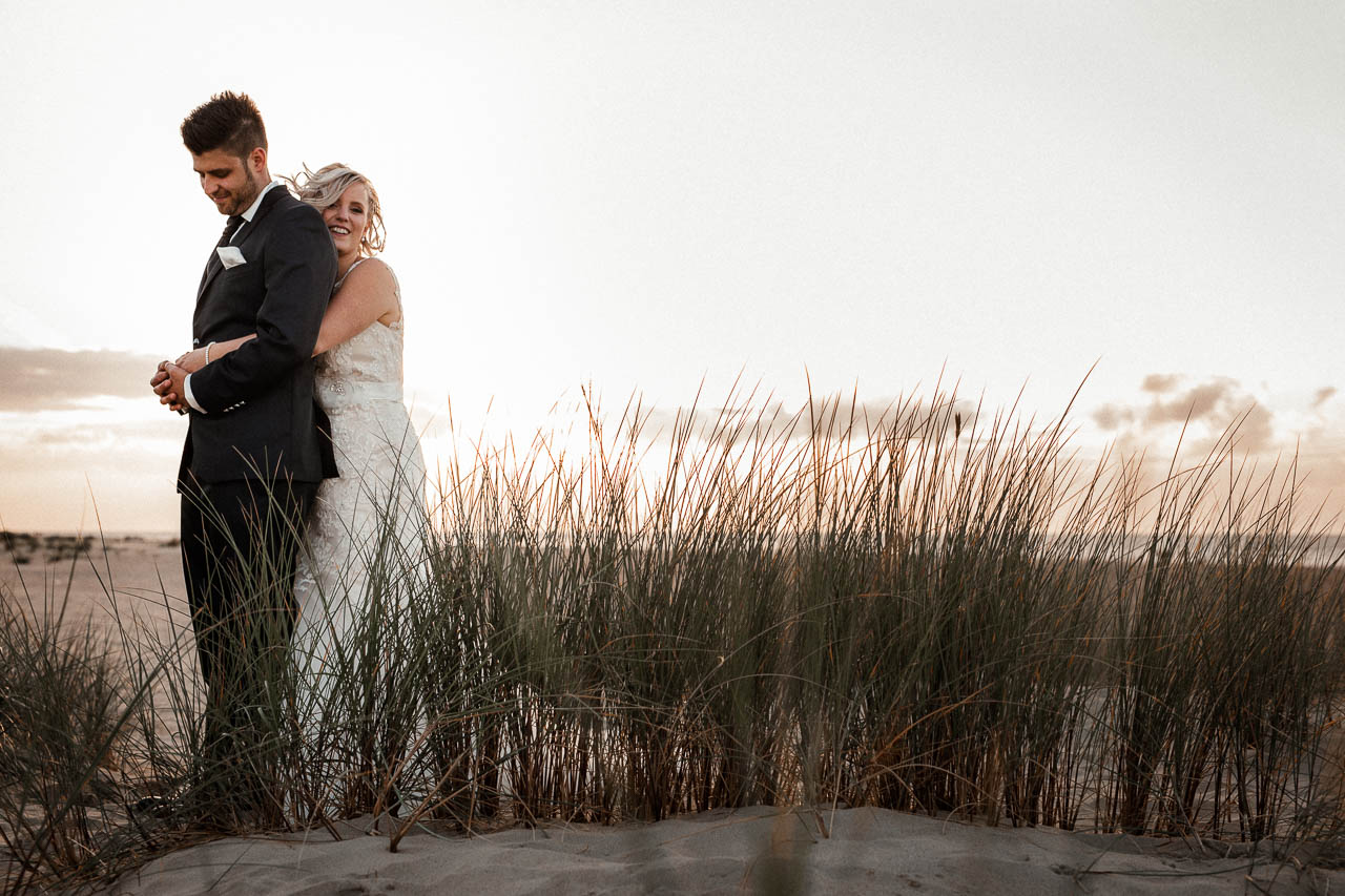 Hochzeitsfotograf Renesse, Holland: Lisa & Michael heiraten mit einer freien Trauung am Strand 56