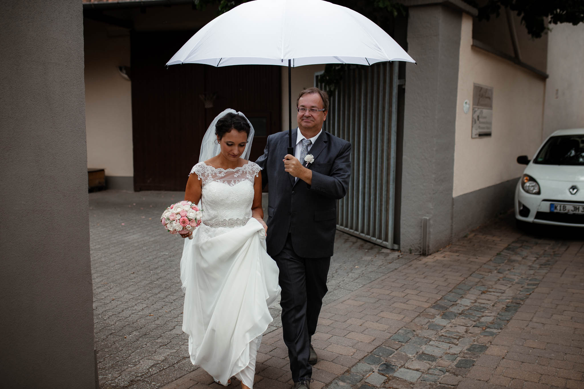 Hochzeitsfotograf Monzernheim: freie Trauung von Sarah & Patrick 16