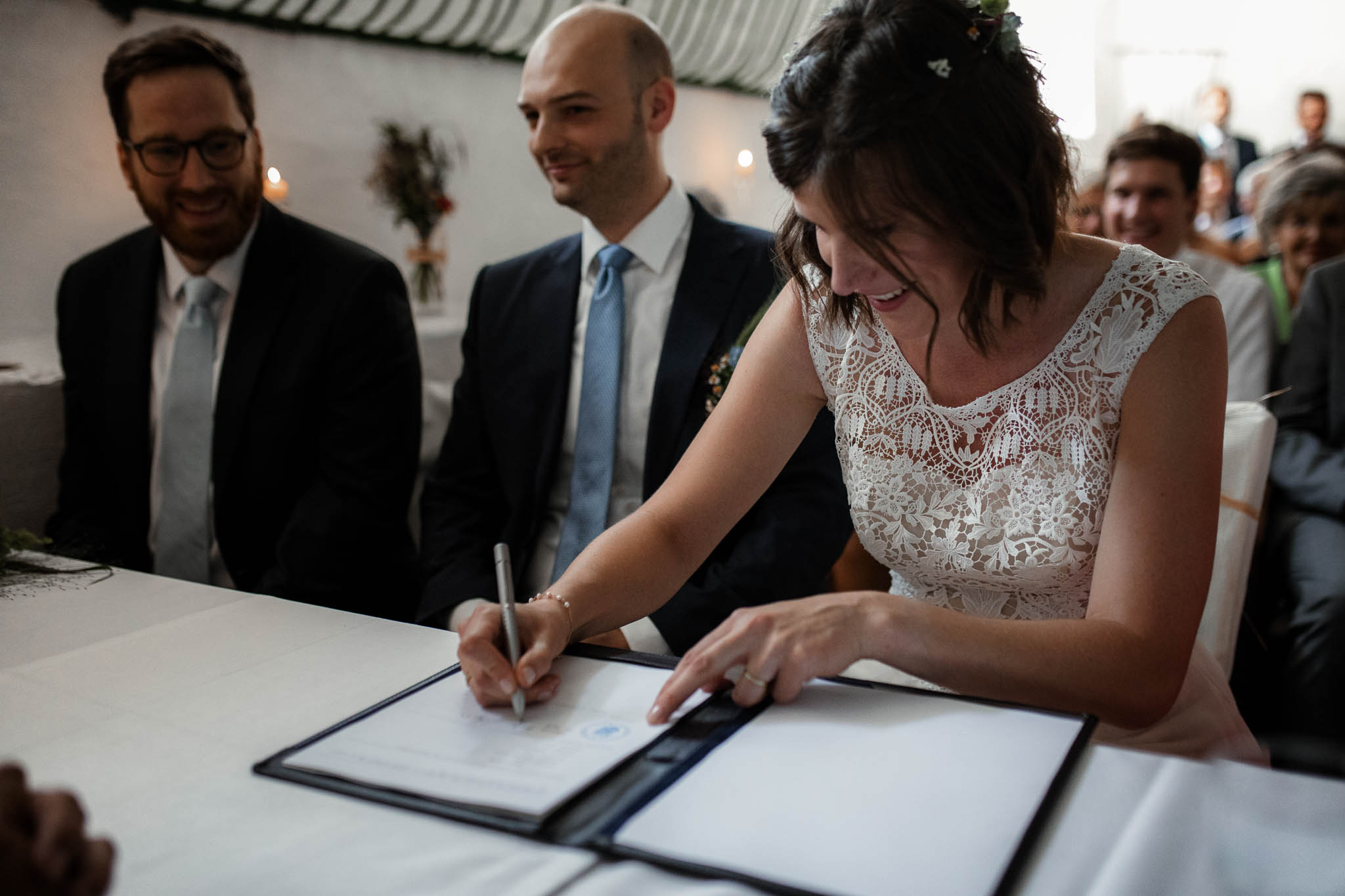 Hochzeitsfotograf Guntersblum, Standesamt Domhof - Hochzeit von Ina & Johannes 28