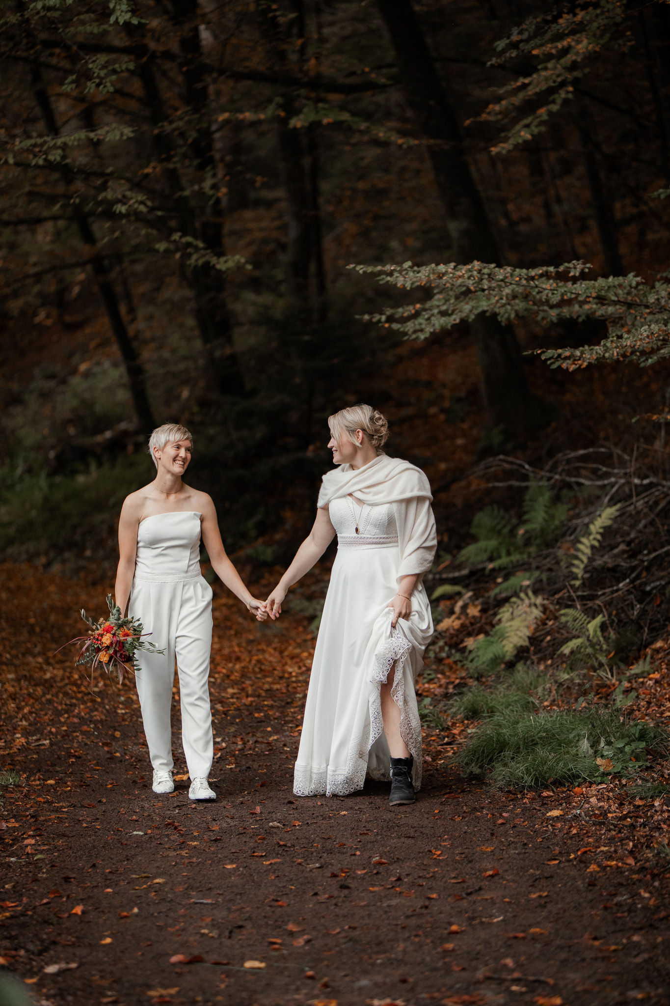 Hochzeitsfotos im Karlstal bei Trippstadt - Maja und Nathalie 1