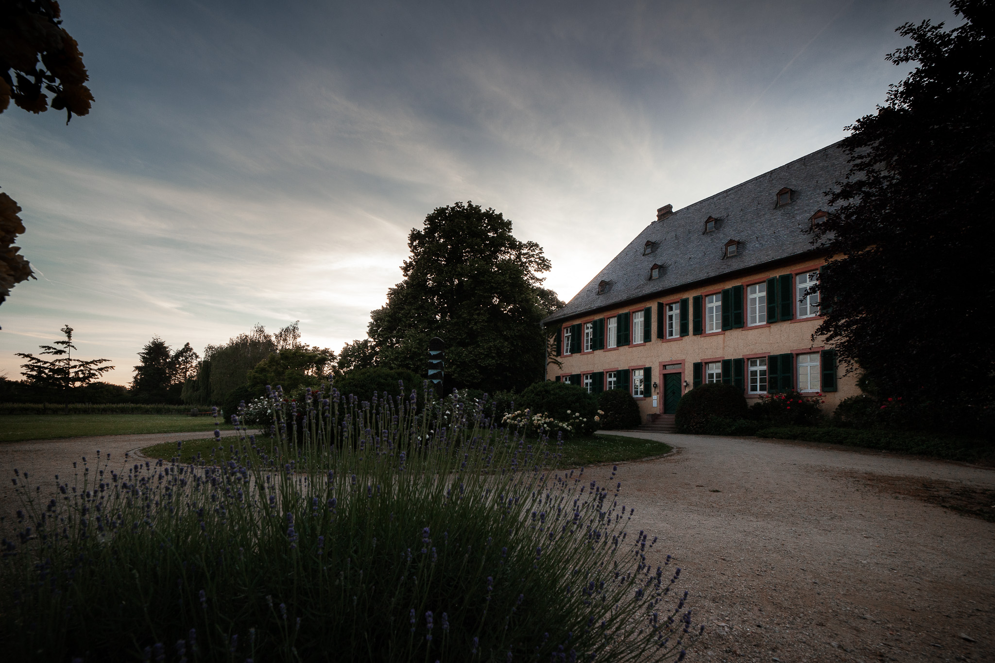 Als Hochzeitsfotograf in Eltville - Freie Trauung im Weingut Baron Knyphausen 81