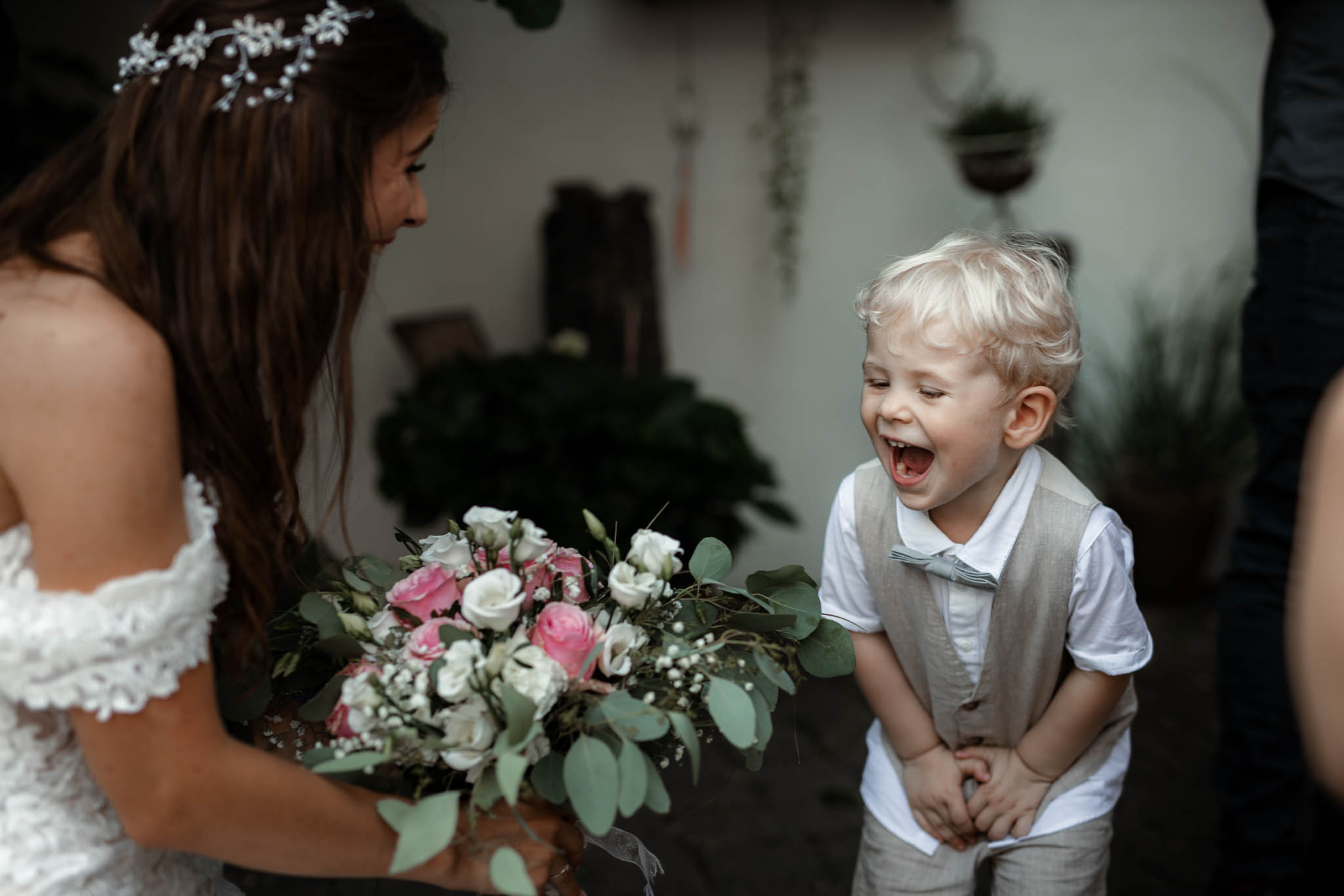 Als Hochzeitsfotograf im Weingewölbe San Martin in Bermersheim 46