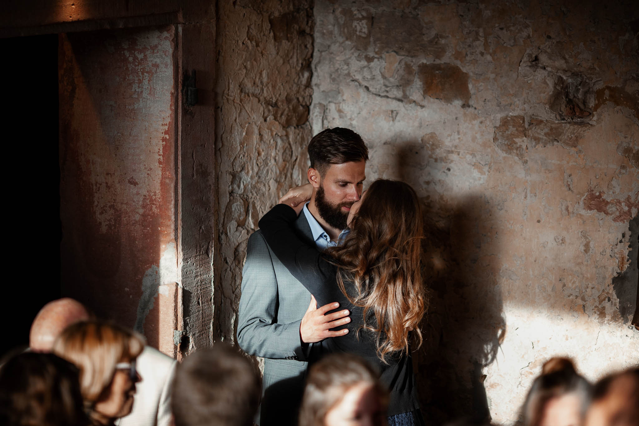 Als Hochzeitsfotograf im Hofgut Ruppertsberg: Hochzeit von Lisa und Max mit freier Trauung 106