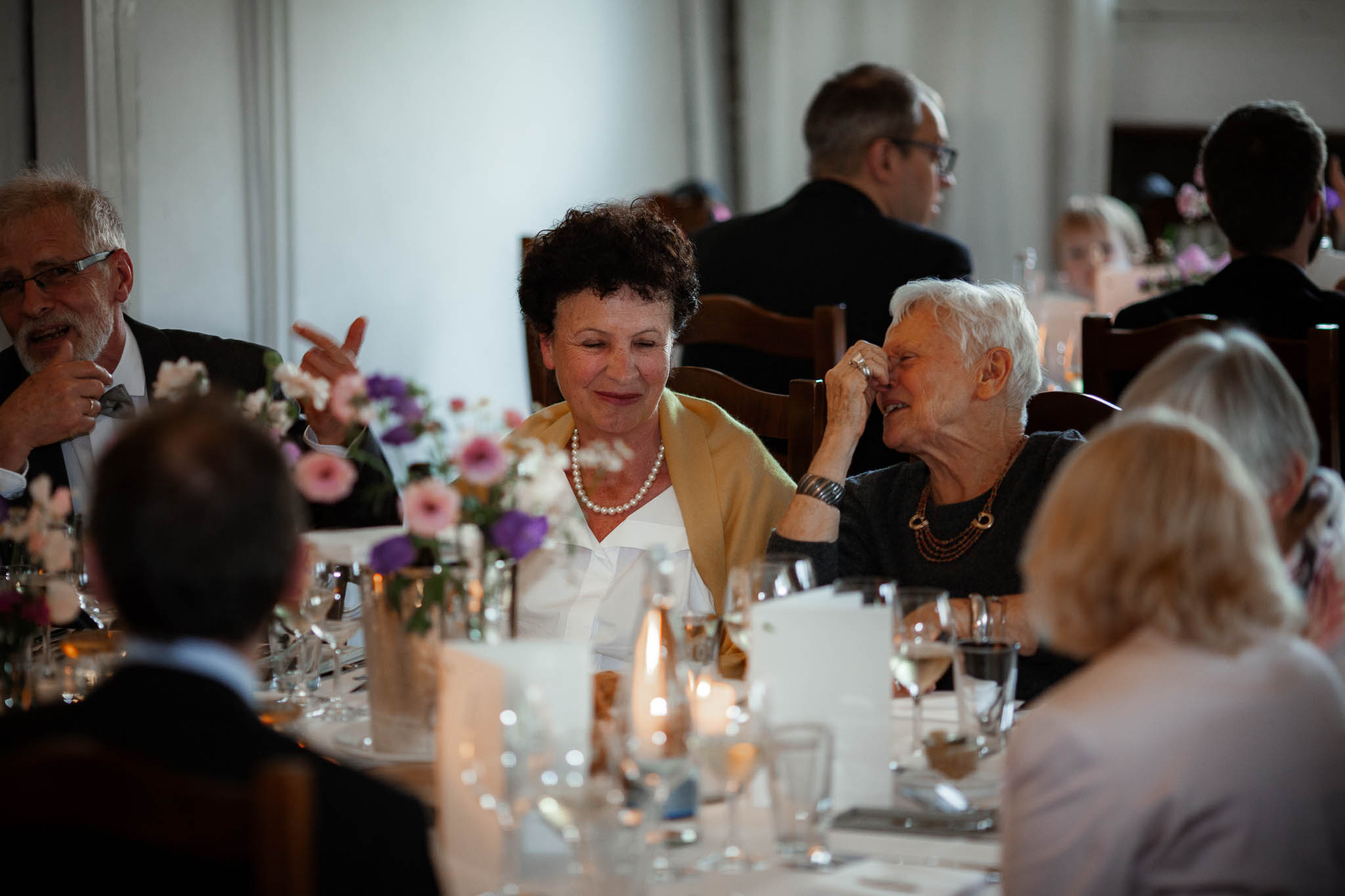 Als Hochzeitsfotograf im Hofgut Ruppertsberg: Hochzeit von Lisa und Max mit freier Trauung 116