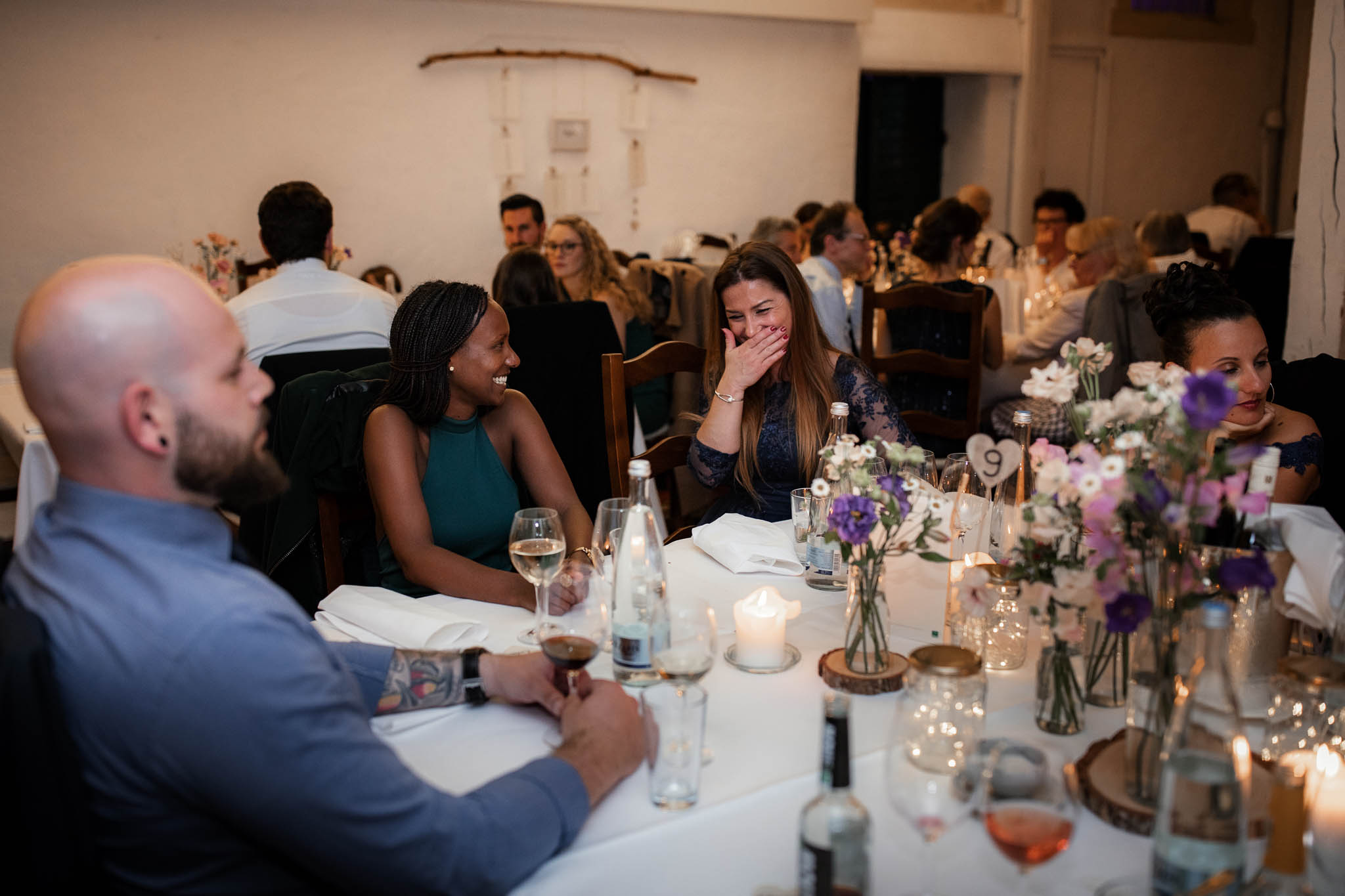 Als Hochzeitsfotograf im Hofgut Ruppertsberg: Hochzeit von Lisa und Max mit freier Trauung 126