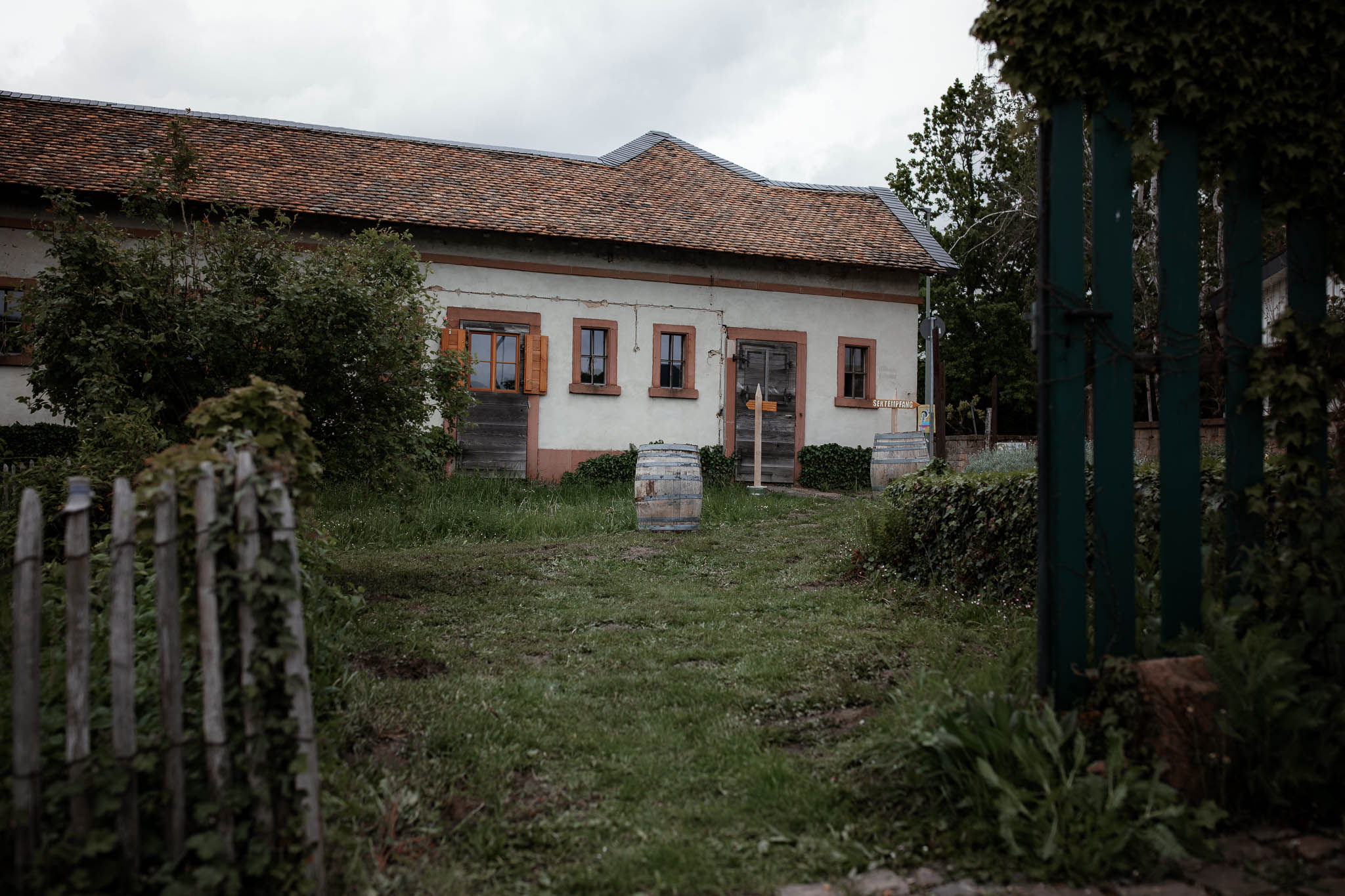 Als Hochzeitsfotograf im Hofgut Ruppertsberg: Hochzeit von Lisa und Max mit freier Trauung 3