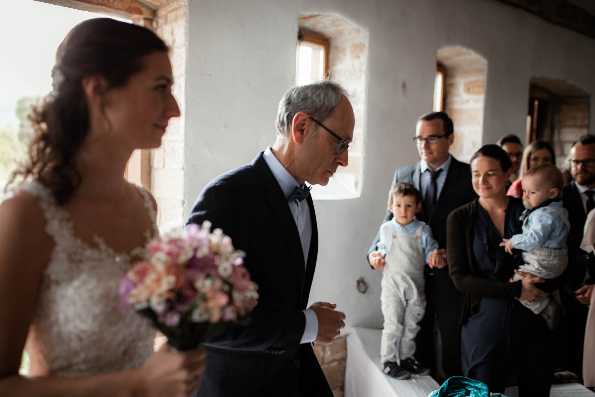 Als Hochzeitsfotograf im Hofgut Ruppertsberg: Hochzeit von Lisa und Max mit freier Trauung 16