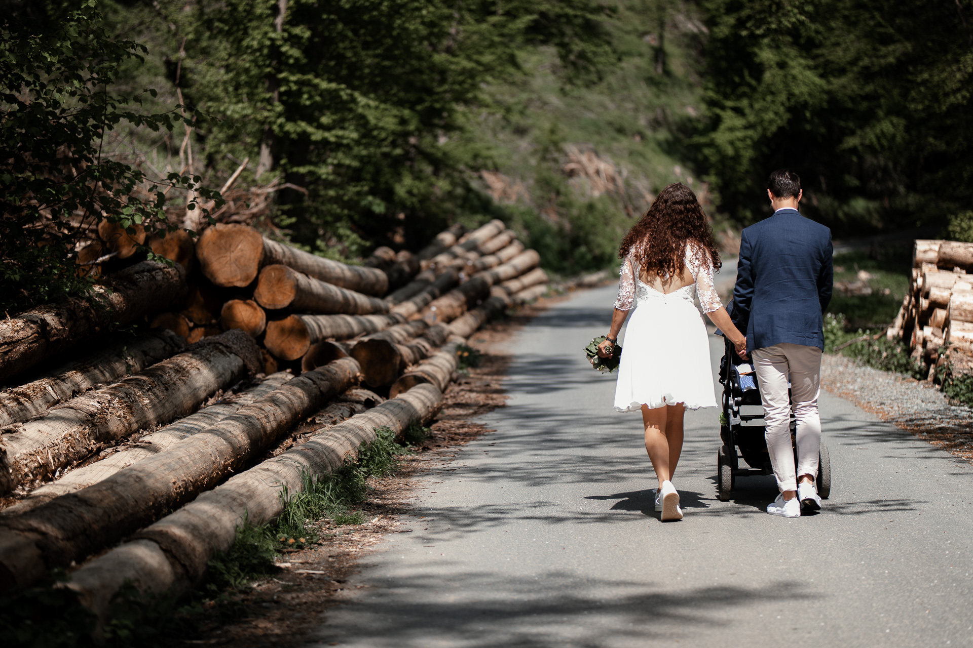 Standesamtliche Trauung von Christina und Fridolin in Kelkheim - Eine Corona Hochzeit 45