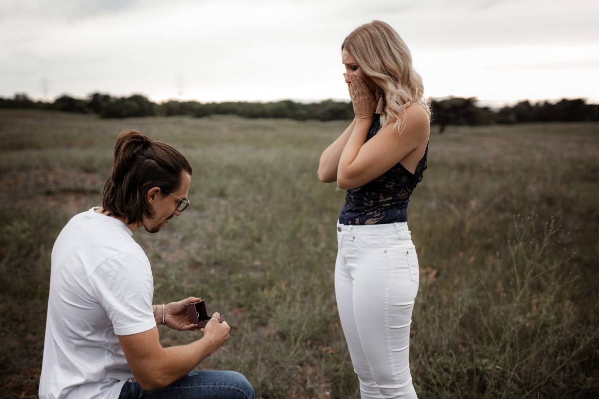 Paarfotos Mainzer Sand - Verlobungsshooting von Jenny und Patrice 16