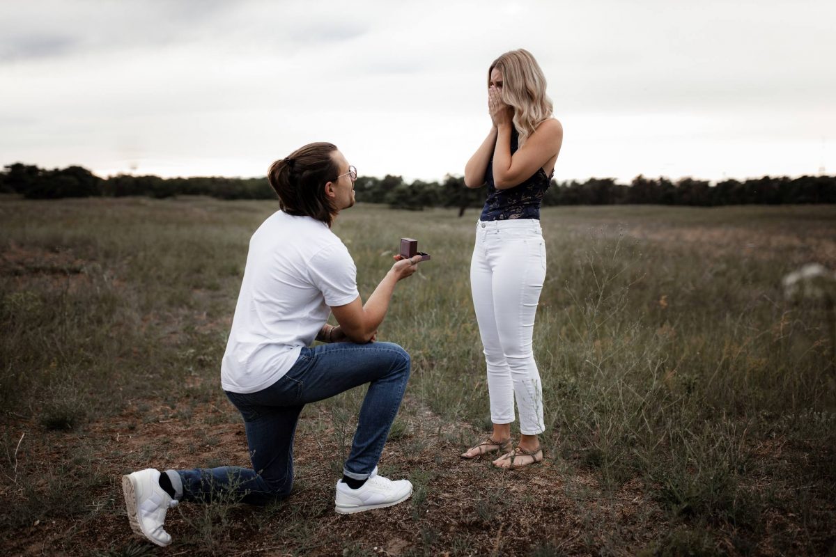 Paarfotos Mainzer Sand - Verlobungsshooting von Jenny und Patrice 19