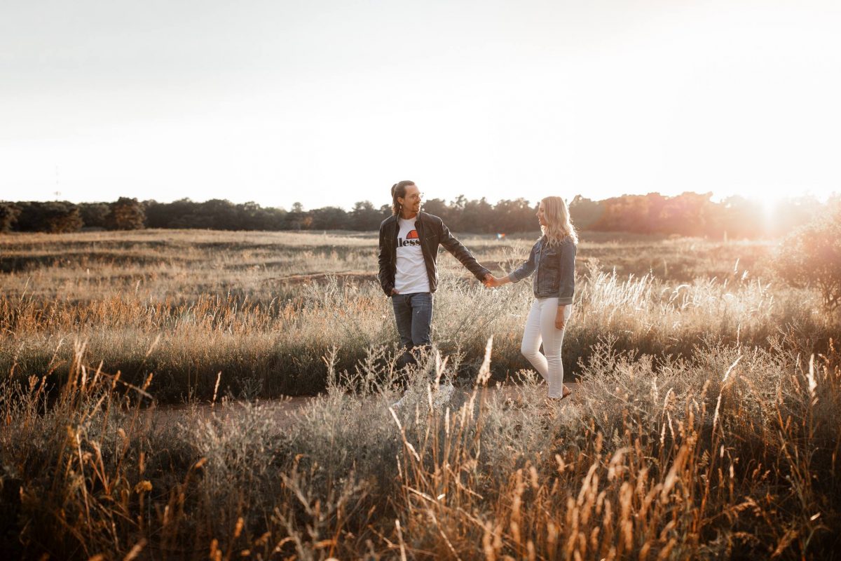 Paarfotos Mainzer Sand - Verlobungsshooting von Jenny und Patrice 63