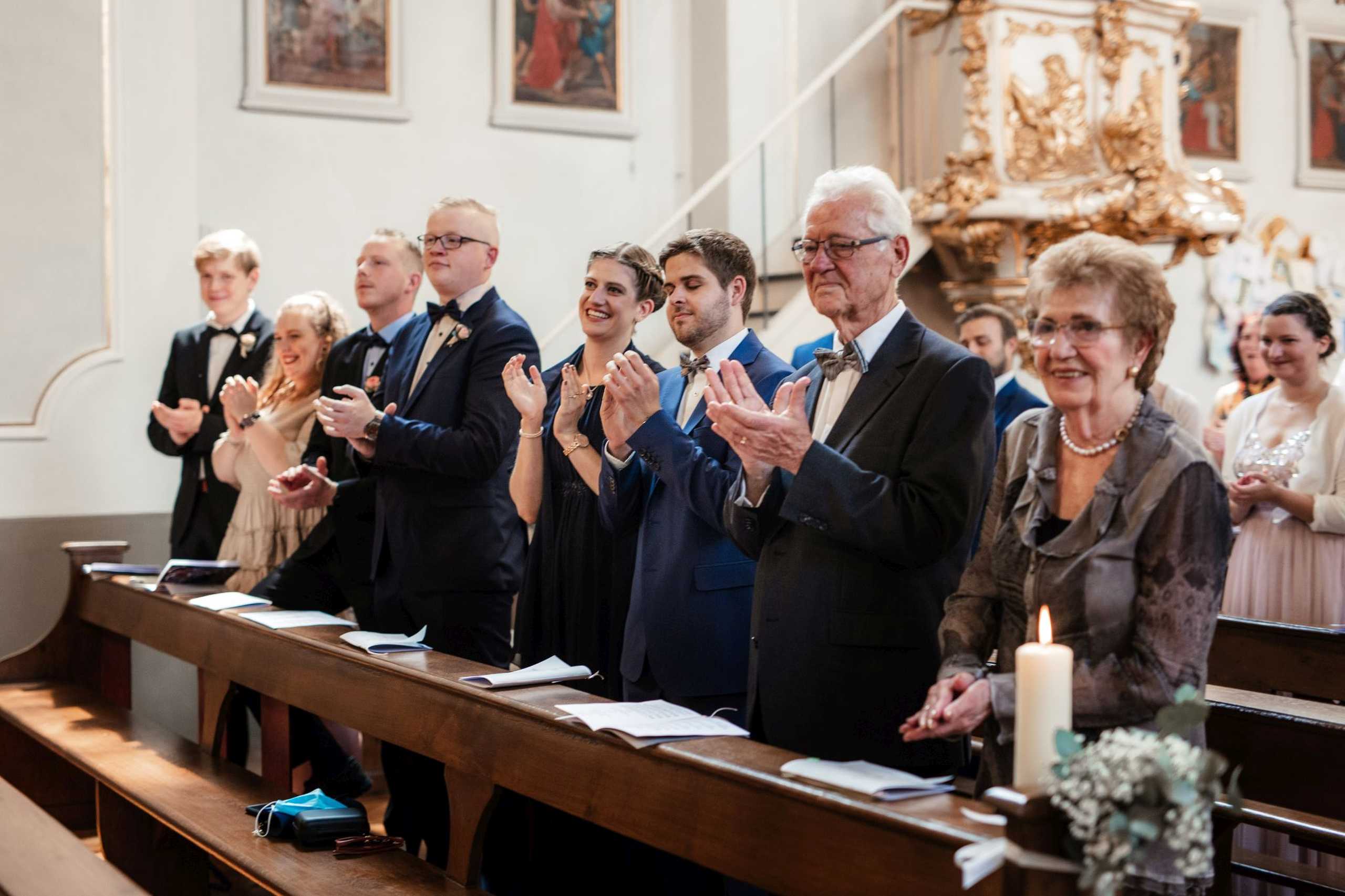 Als Hochzeitsfotograf in Bodenheim - kirchliche Trauung von Dominika und Julian 73