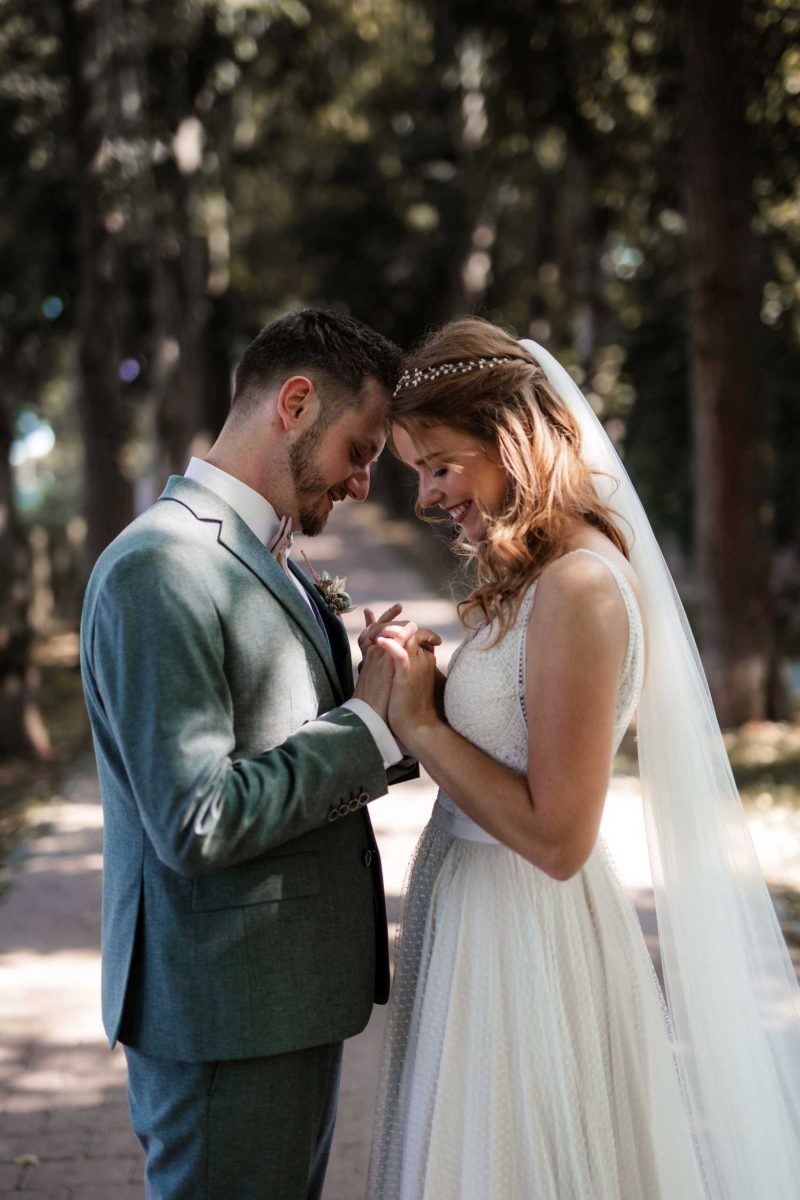 Als Hochzeitsfotograf in Bodenheim - kirchliche Trauung von Dominika und Julian 105