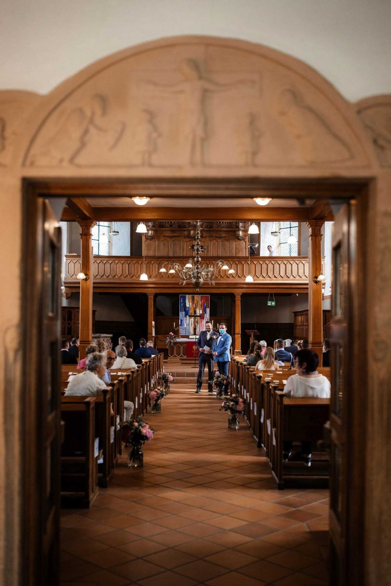 Als Hochzeitsfotograf in Guntersblum - kirchliche Trauung von Helgard & Sebastian 36