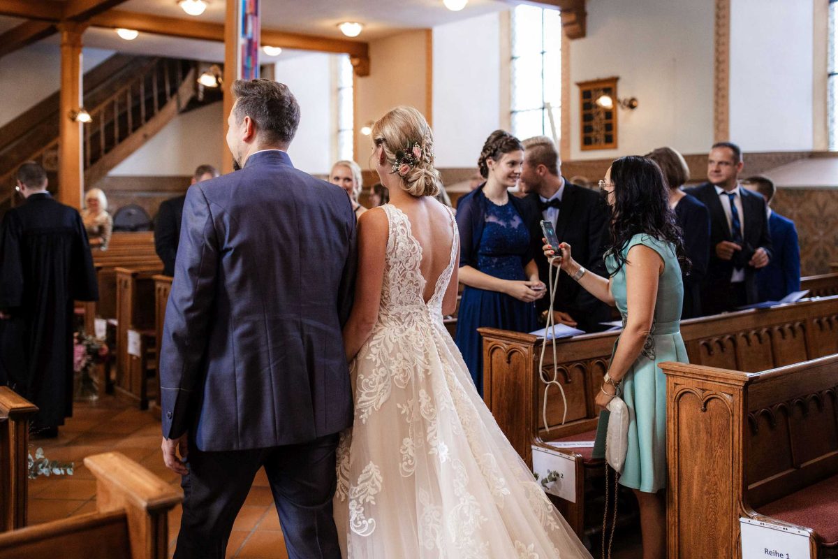 Als Hochzeitsfotograf in Guntersblum - kirchliche Trauung von Helgard & Sebastian 65