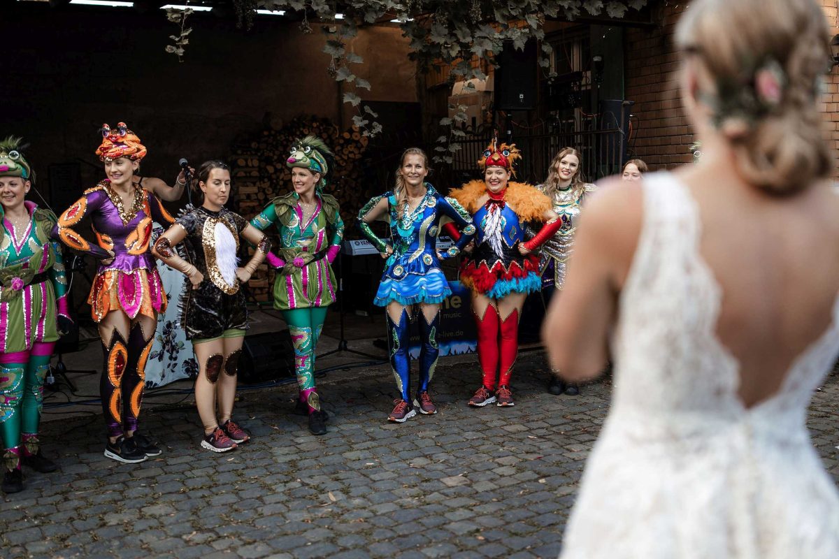 Als Hochzeitsfotograf in Guntersblum - kirchliche Trauung von Helgard & Sebastian 108