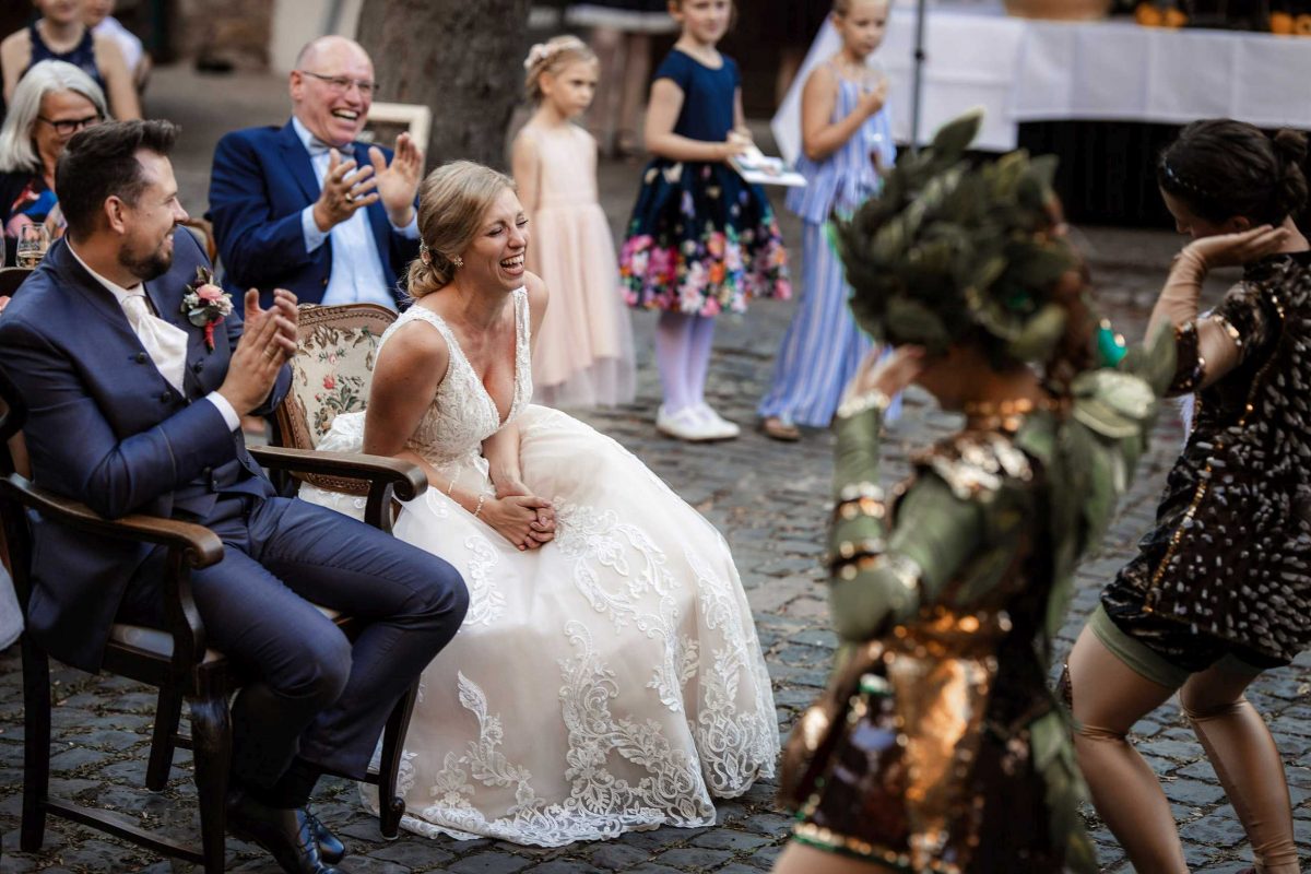 Als Hochzeitsfotograf in Guntersblum - kirchliche Trauung von Helgard & Sebastian 104