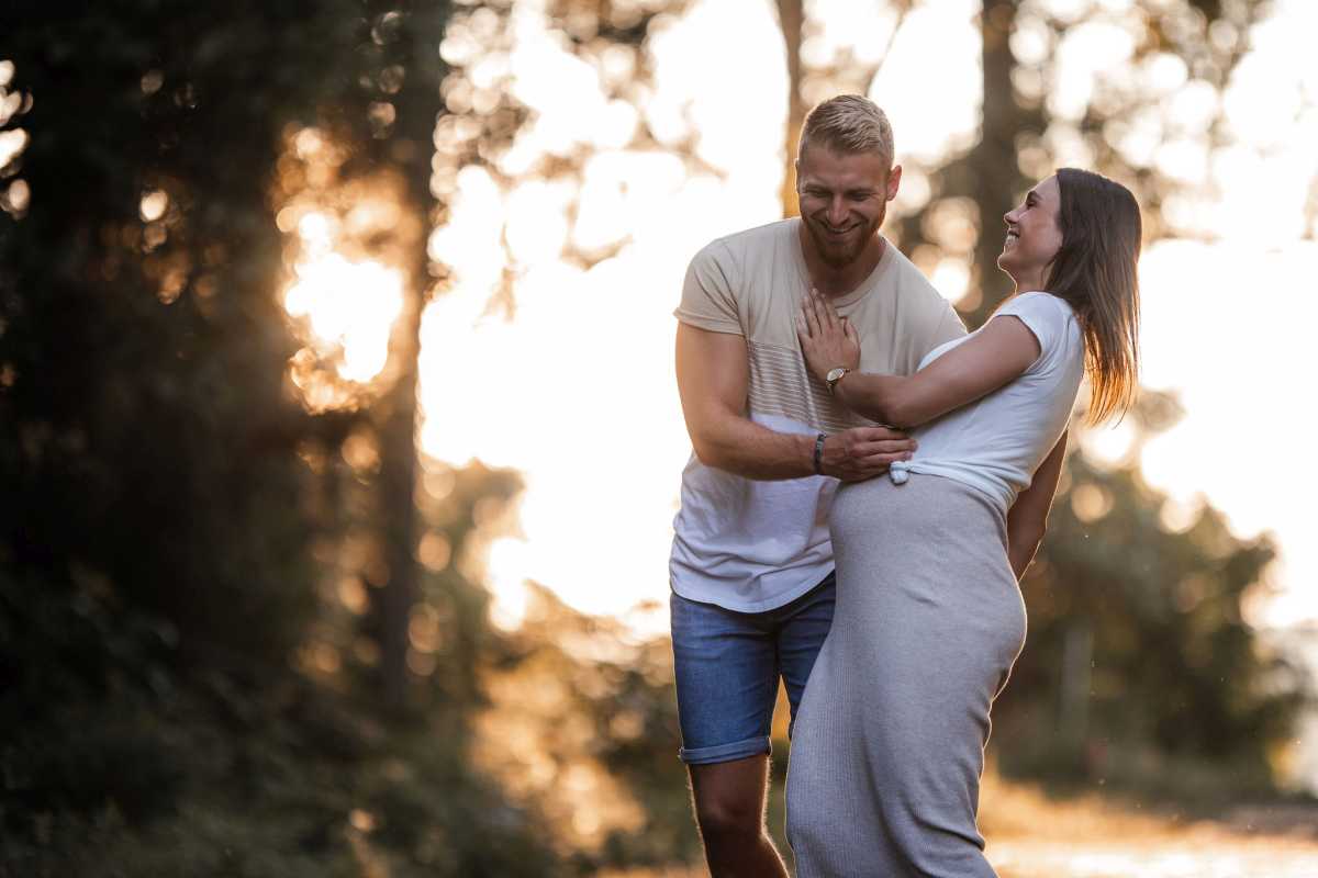 Babybauchfotos Oppenheim: Babybauch Shooting im Sonnenuntergang 36