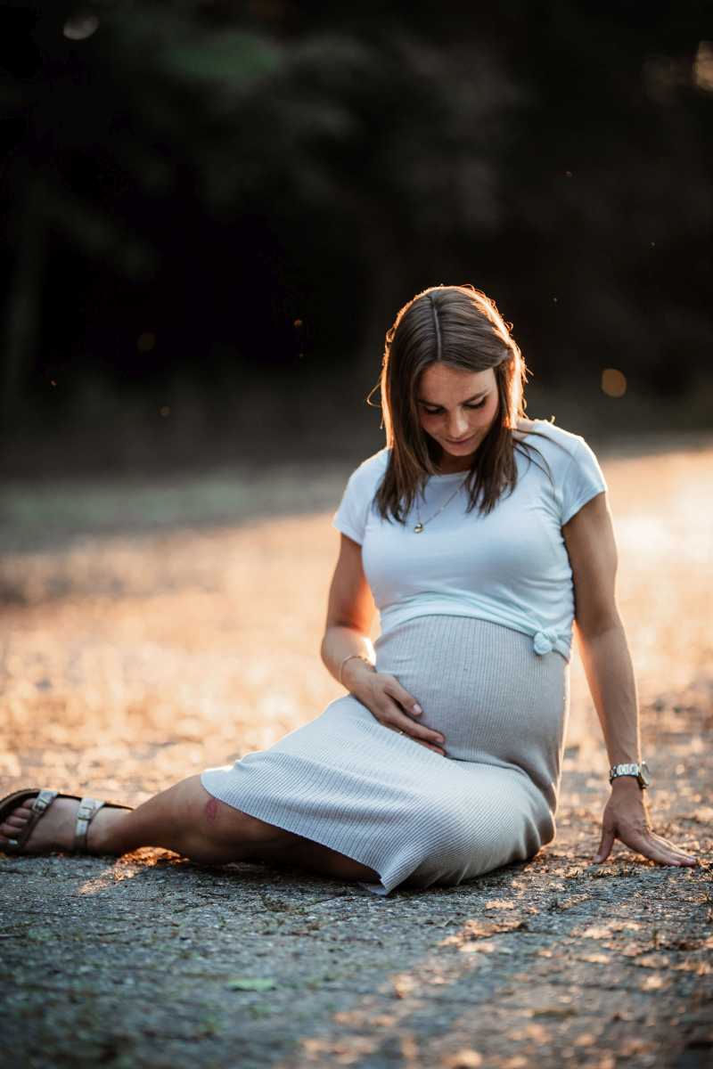 Babybauchfotos Oppenheim: Babybauch Shooting im Sonnenuntergang 47