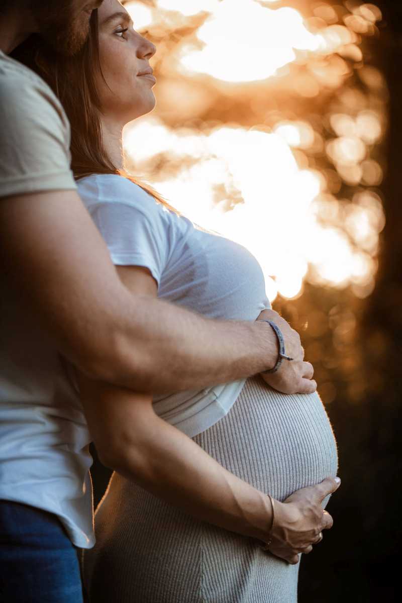 Babybauchfotos Oppenheim: Babybauch Shooting im Sonnenuntergang 56