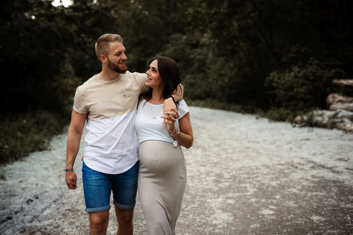 Babybauchfotos Oppenheim: Babybauch Shooting im Sonnenuntergang 60