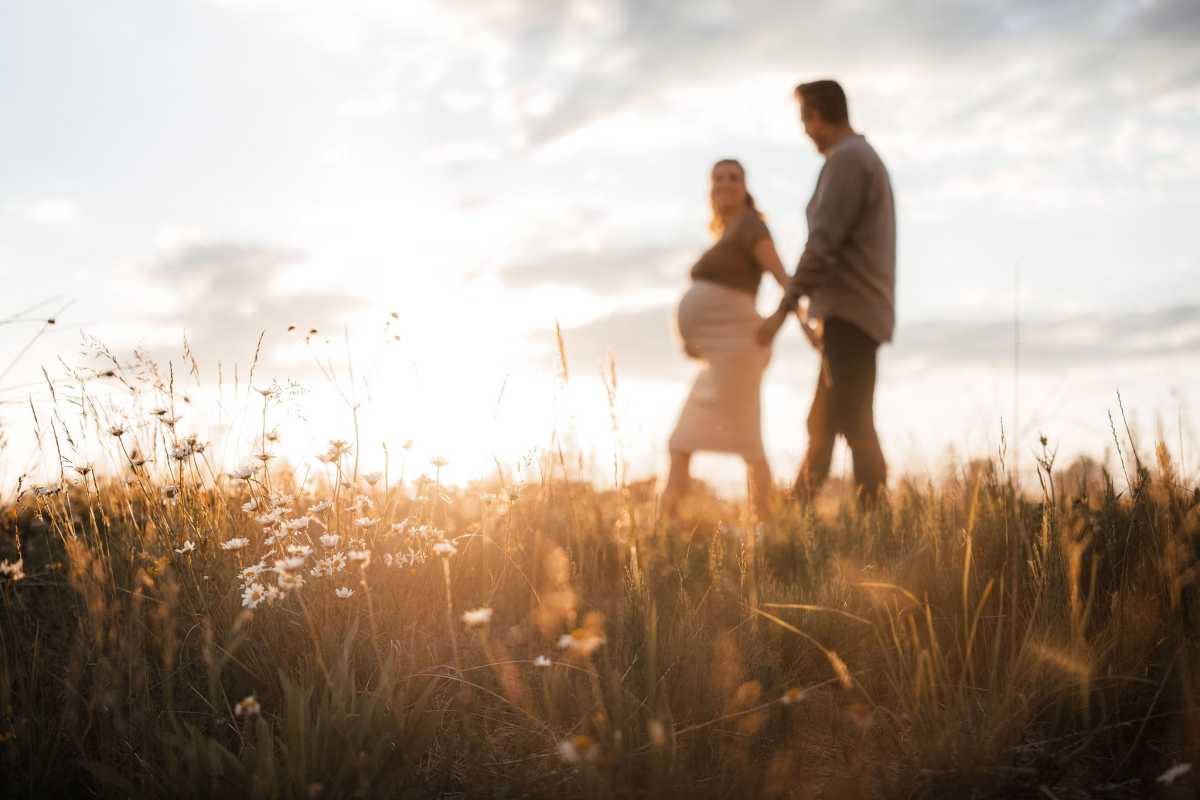 Babybauchfotos Undenheim - im Sonnenuntergang 3