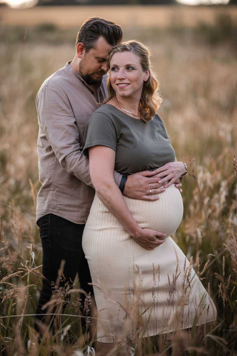 Babybauchfotos Undenheim - im Sonnenuntergang 24