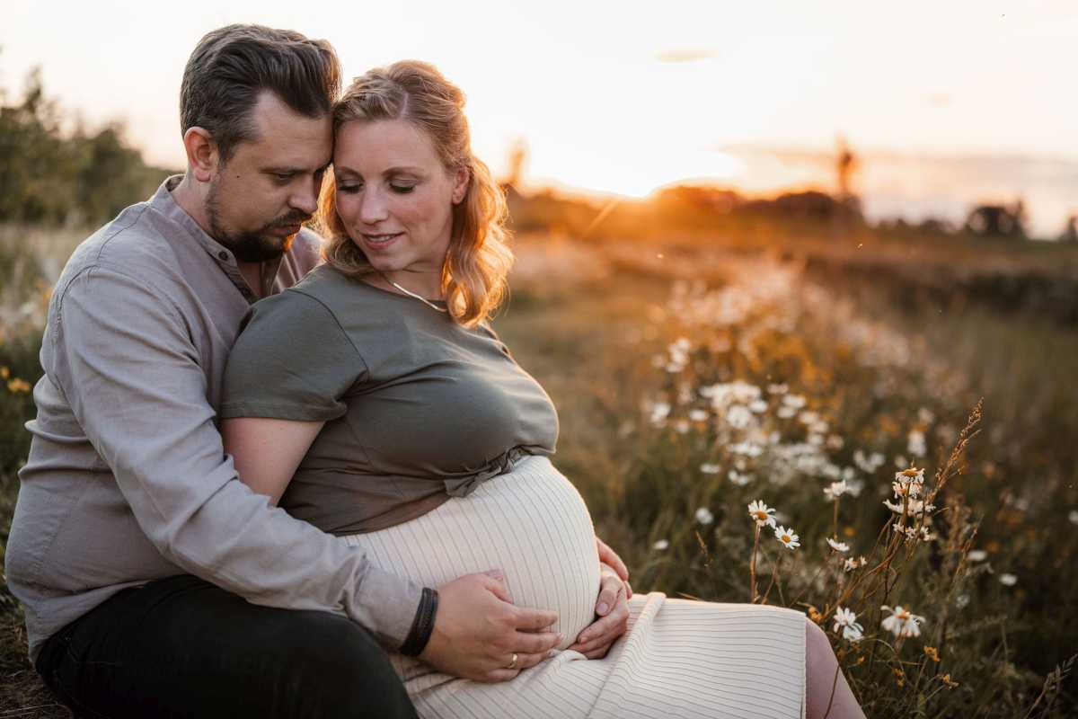 Babybauchfotos Undenheim - im Sonnenuntergang 66