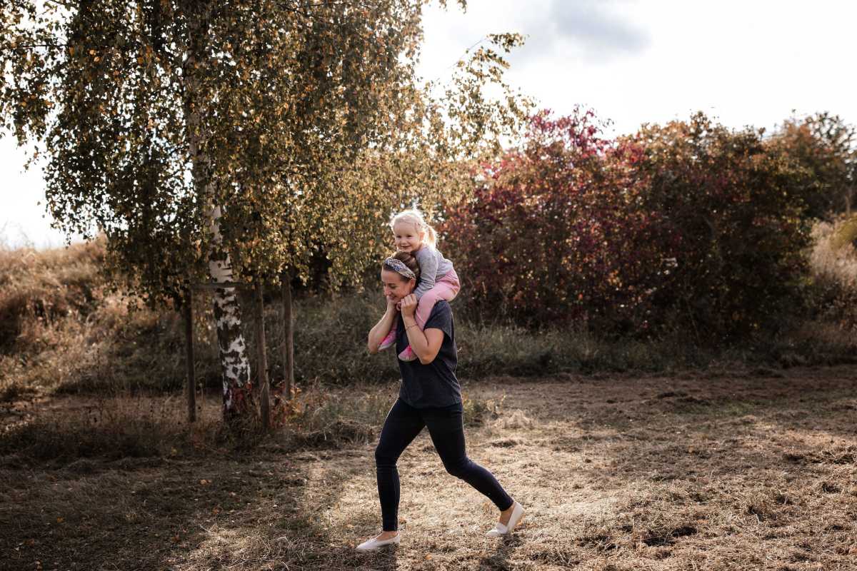 Mutter-Tochter-Fotos: Familienshooting Rheinland-Pfalz 44