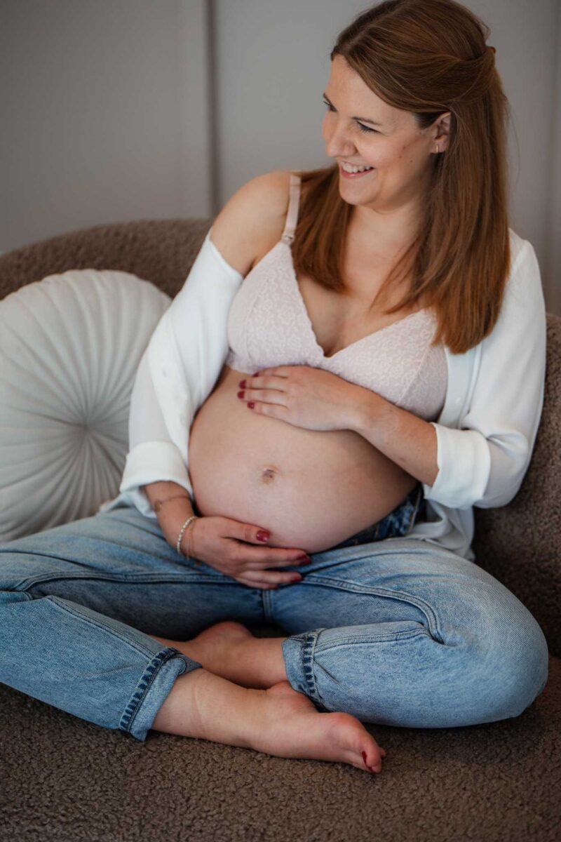 Babybauchfotos im Tageslichtstudio in Undenheim 20