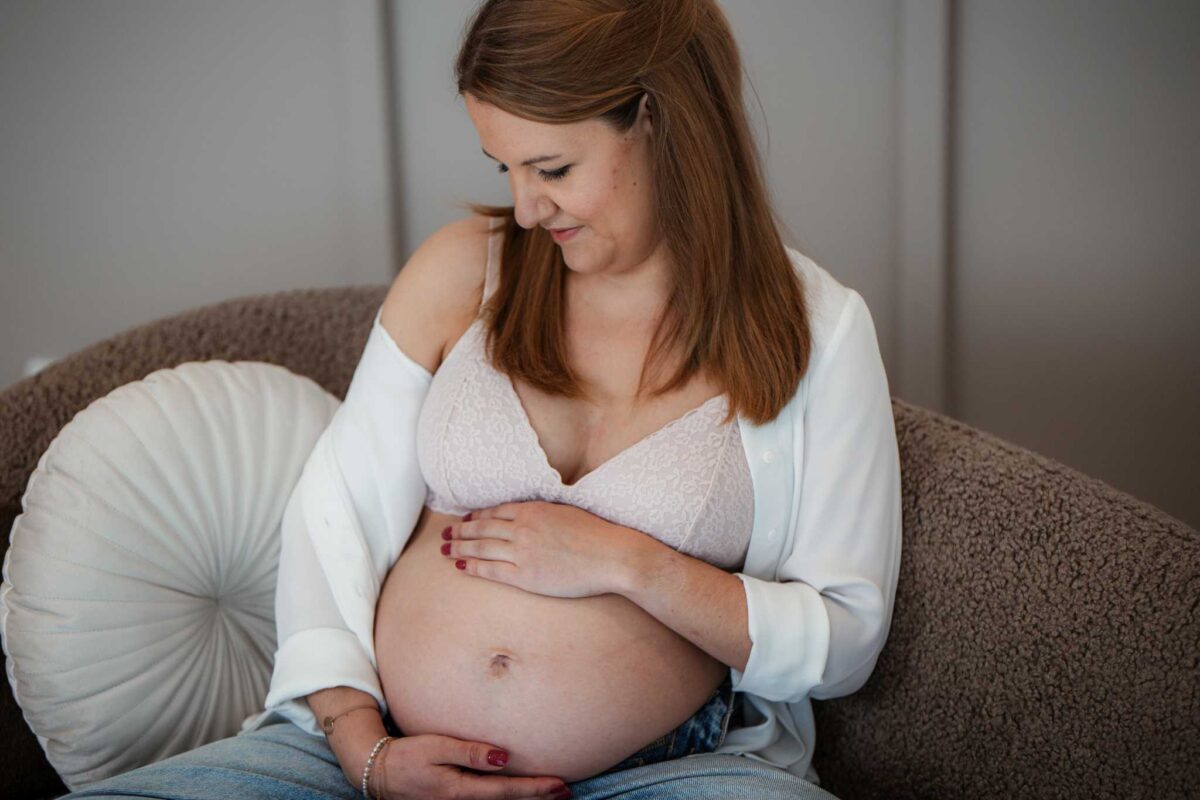 Babybauchfotos im Tageslichtstudio in Undenheim 22