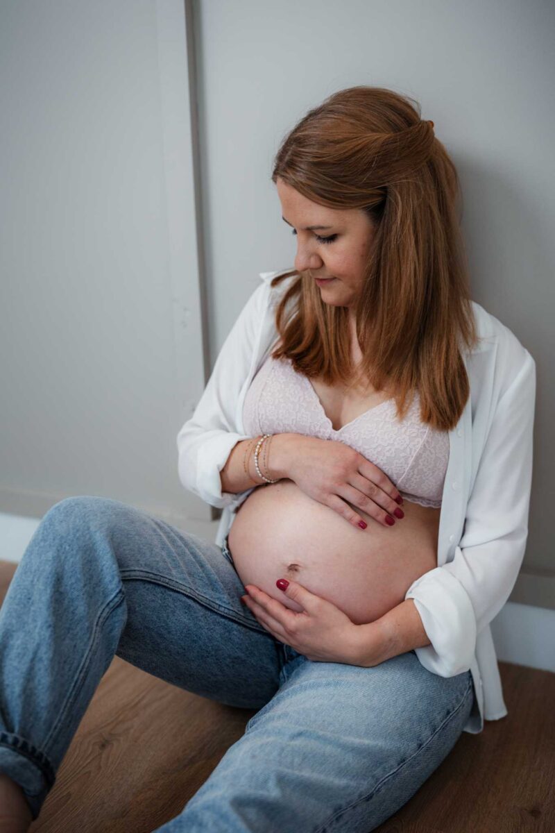 Babybauchfotos im Tageslichtstudio in Undenheim 10