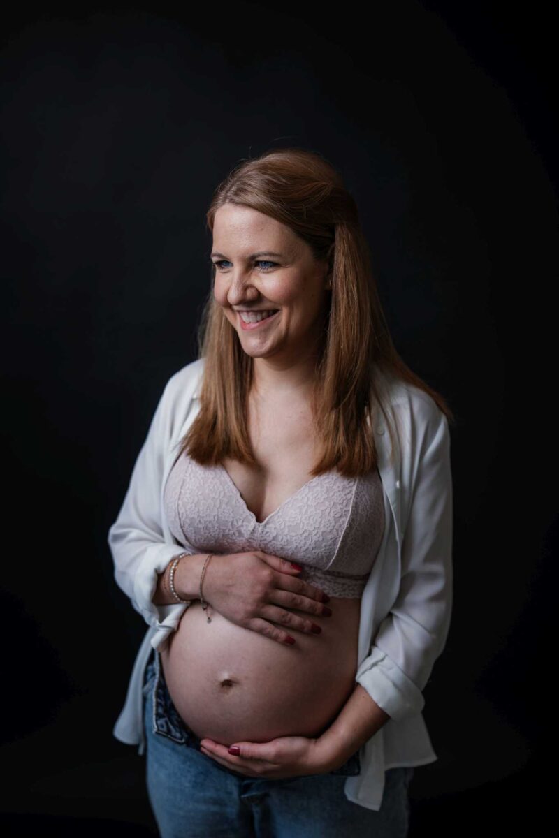 Babybauchfotos im Tageslichtstudio in Undenheim 3