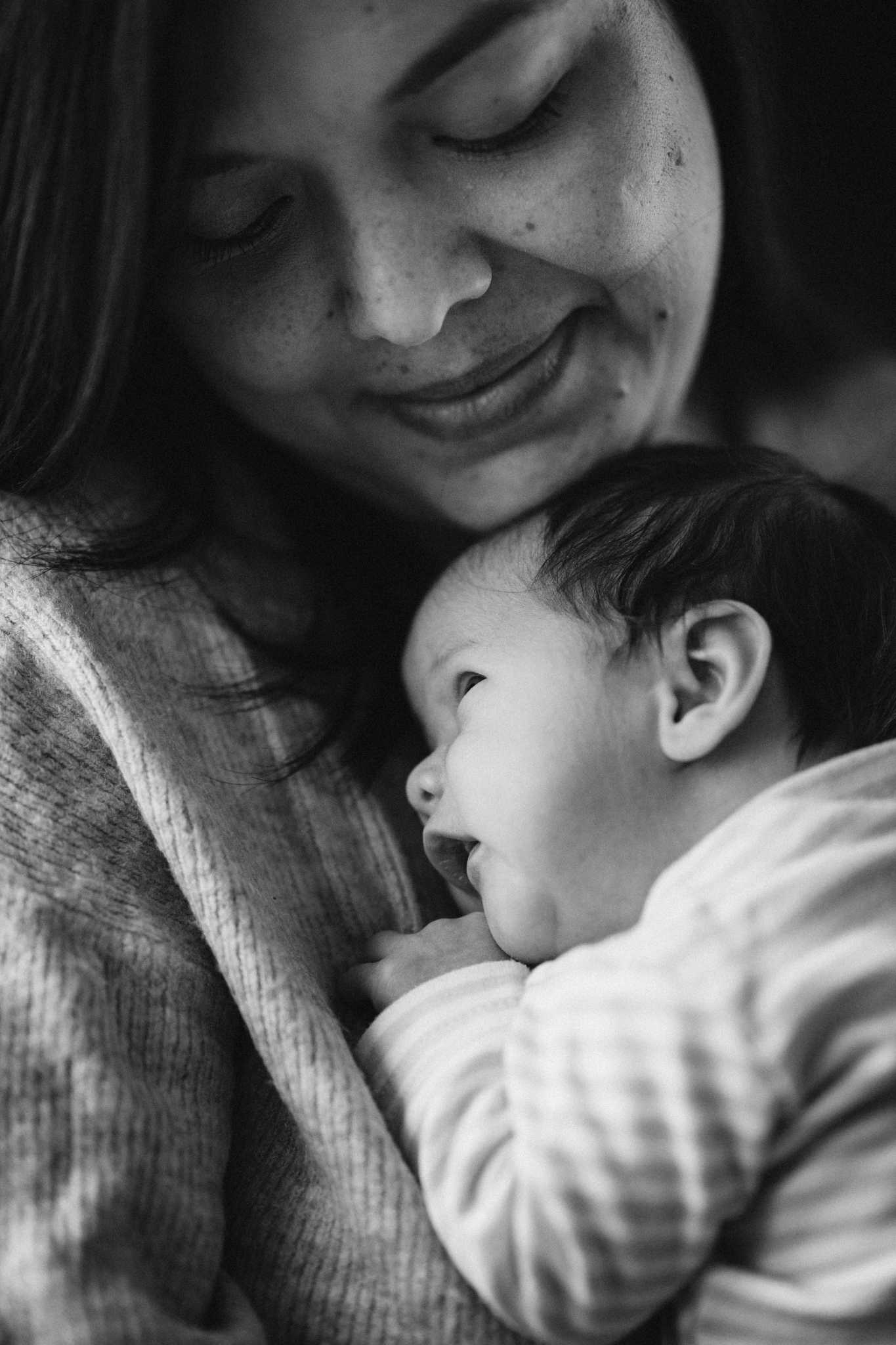 Newborn Shooting / Neugeborenenfotos zu Hause in Mainz, Rheinhessen, Alzey, RLP als Homestory 3